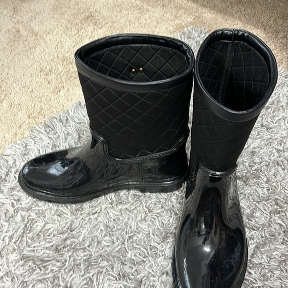 Tommy Hilfger Rainboots - Picture 3 of 3